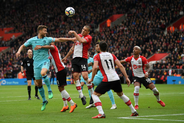 防守的同时 防守的同时