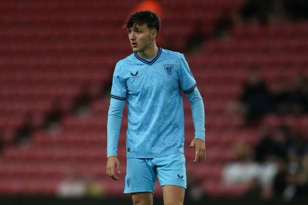 去年曼联一 去年曼联一