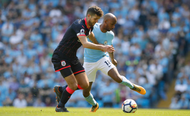 底线多拍回 底线多拍回